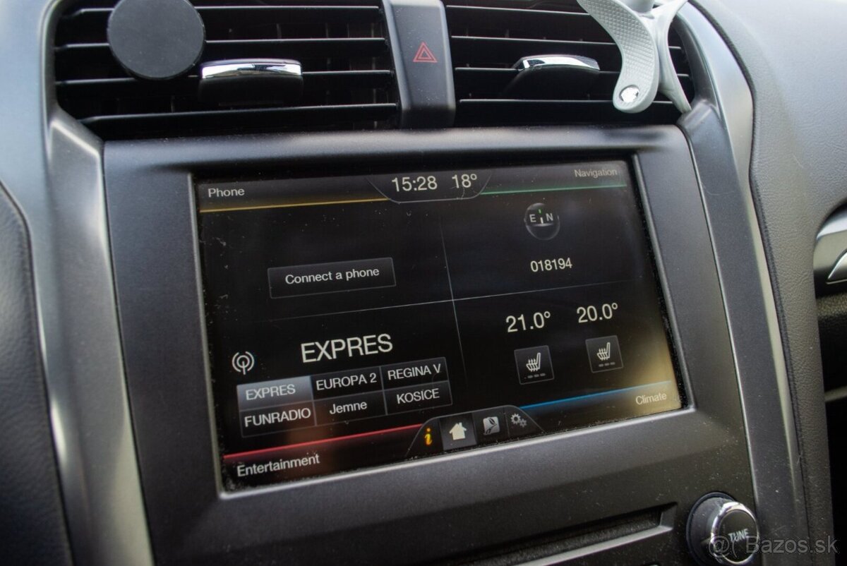 Ford Mondeo 2.0 Hybrid Titanium ODPOČET DPH - 14