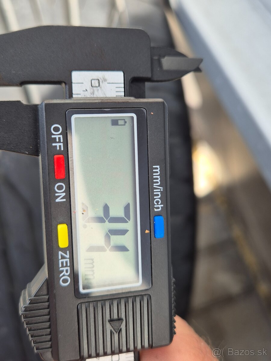 Hyundai IX 35 disky s letnými pneu - 14