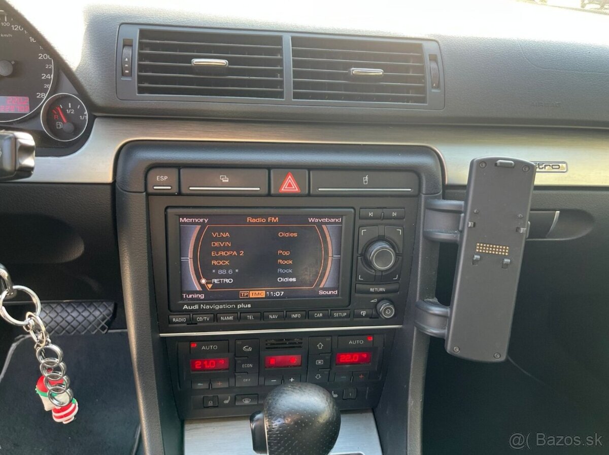 Audi A4 2.0 TFSI Quattro S-Line - 14