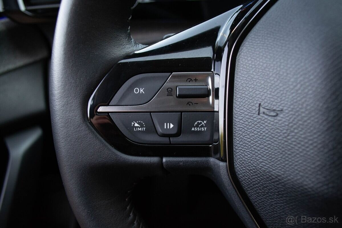 Peugeot 308 1.2 PureTech 130 AT8 | 2022 | TOP stav | - 14