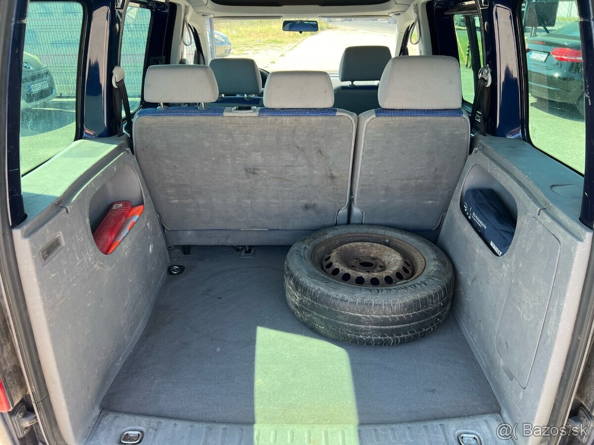VW Caddy 1,9TDI nafta (BJB), 77kW, MT/5, rok:09.2004. - 14