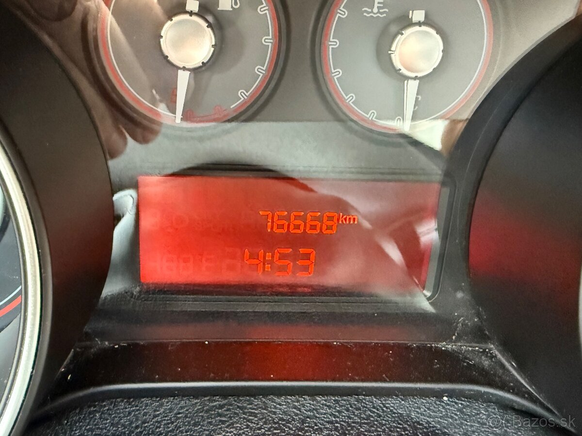 Fiat Grande Punto 1.4 8v Lounge - 14