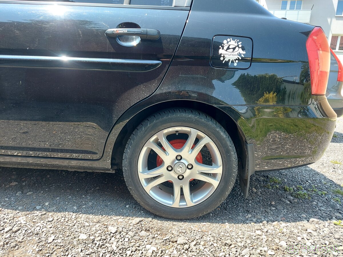 Hyundai accent 1.4 16v - 14