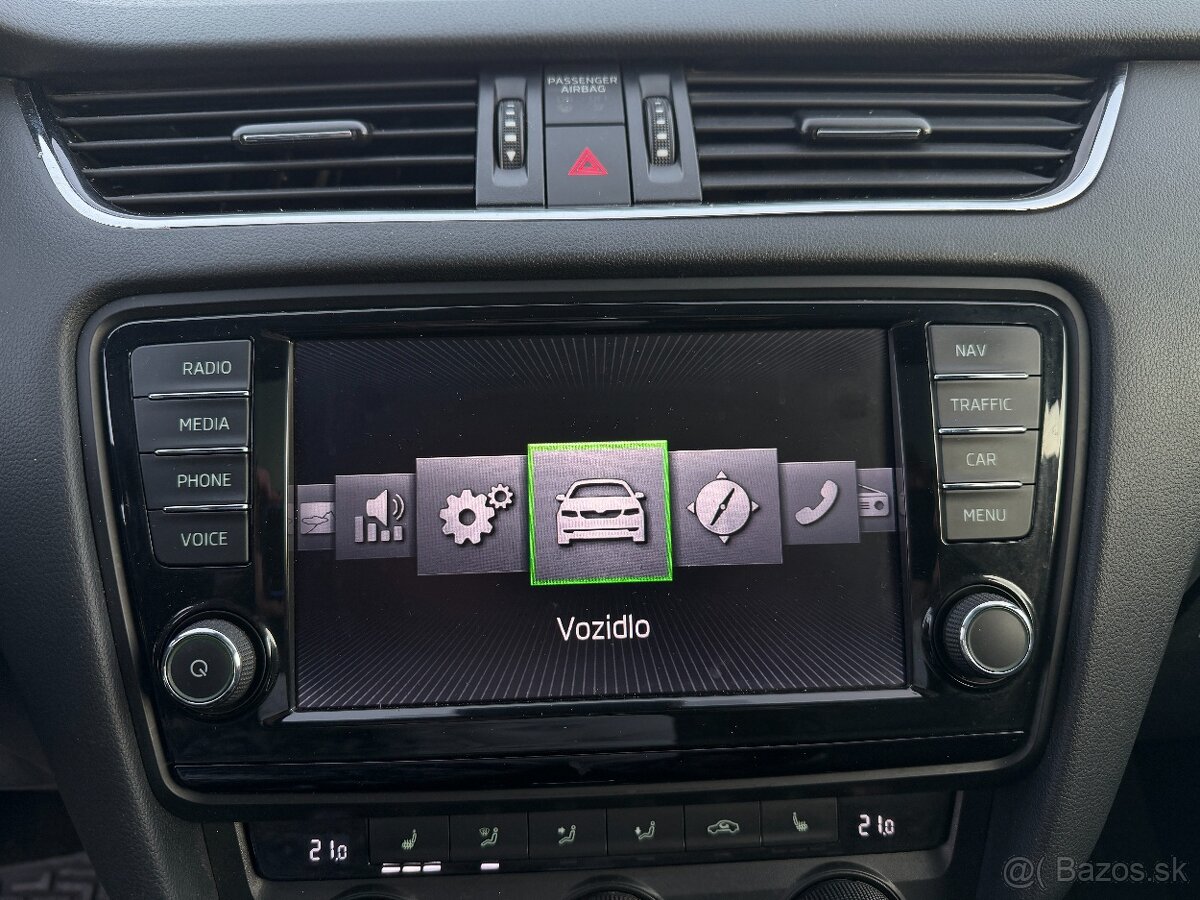 Škoda Octavia Combi 2.0 TDI DPF RS DSG - 14