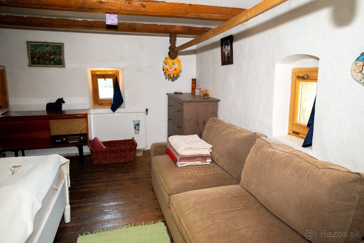 Dvojgeneračná chalupa v srdci Myjavských kopaníc - 14