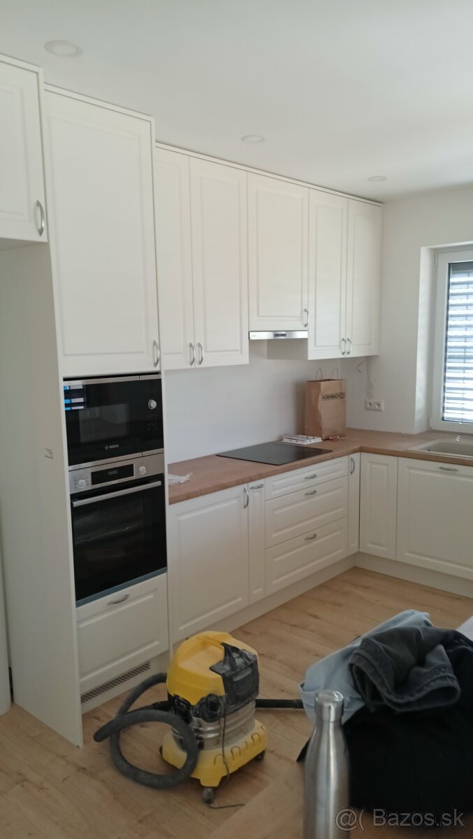 REKONŠTRUKCIE BYTOV -INTERIÉROV, DOMOV - 14