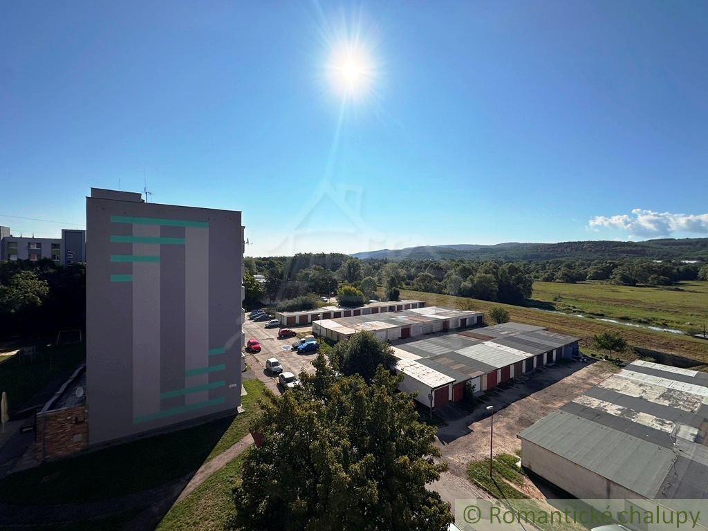 Štvorizbový byt, blízko centra mesta Šahy - 14