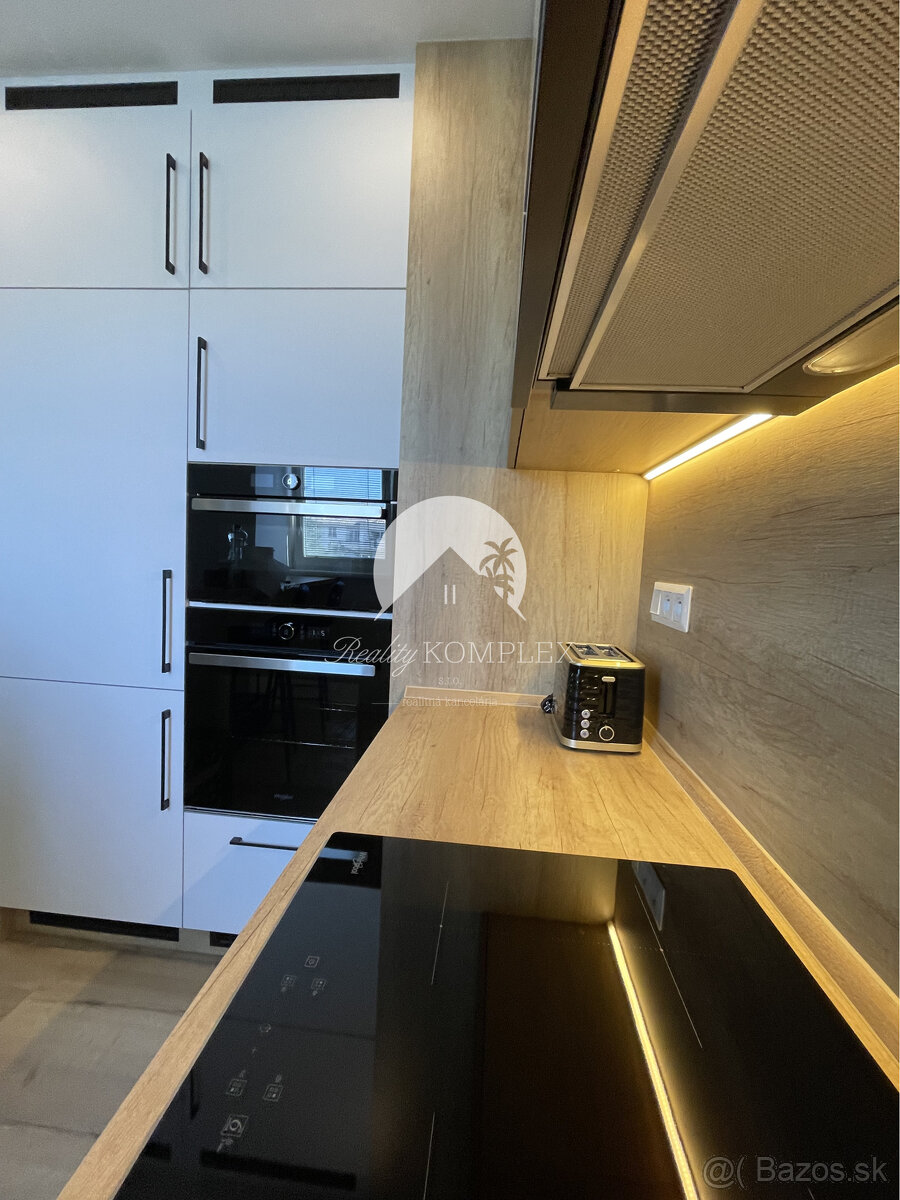 Reality KOMPLEX s.r.o., Vám ponúka na Prenájom 2-izbový byt - 14