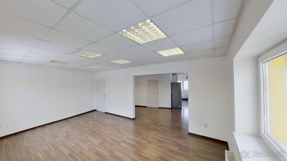 Obchodno skladový objekt 724 m2 + pozemok, Západ - 14