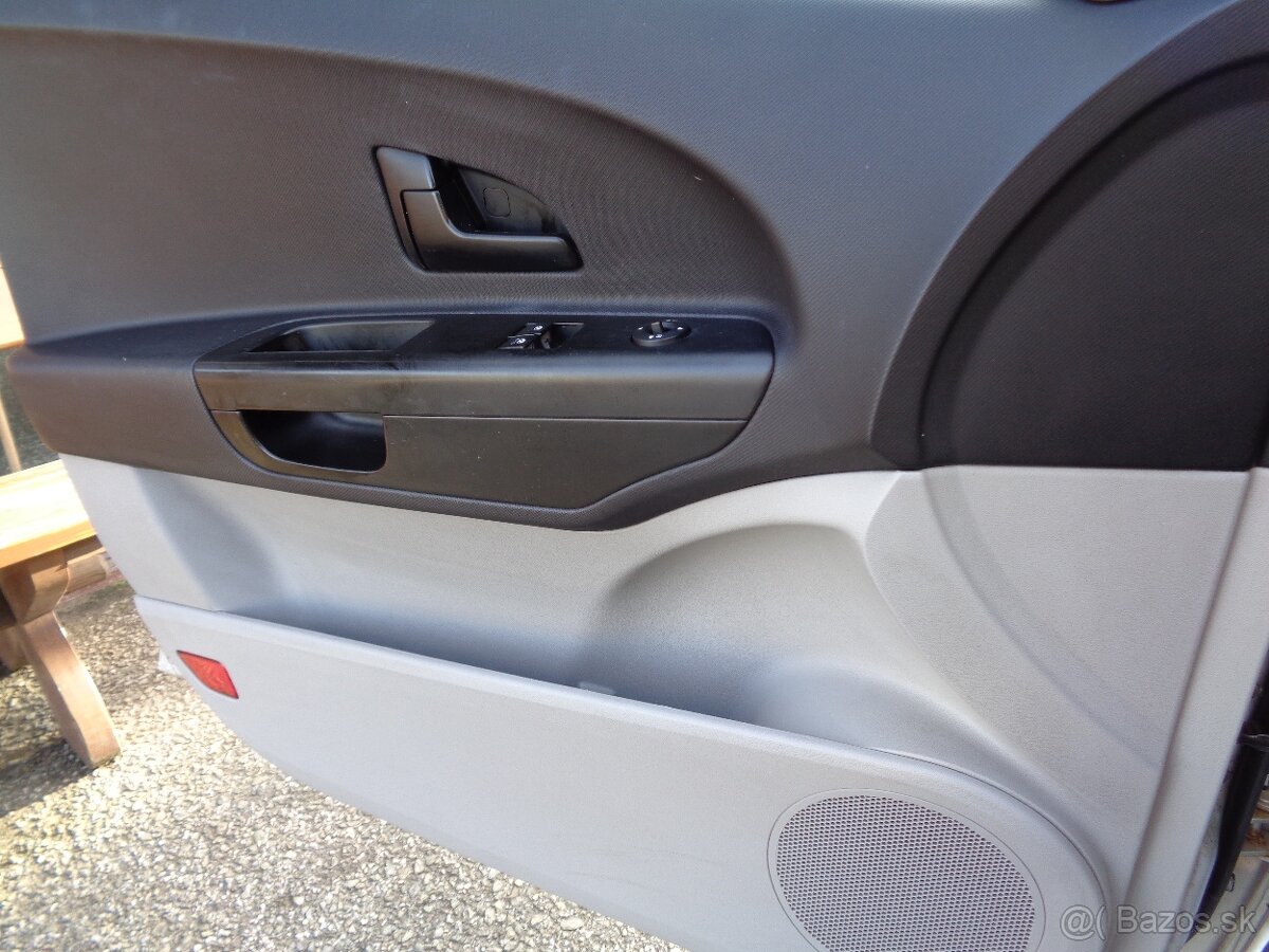 KIA Cee’d 1.6 CRDi VGT LX - 14