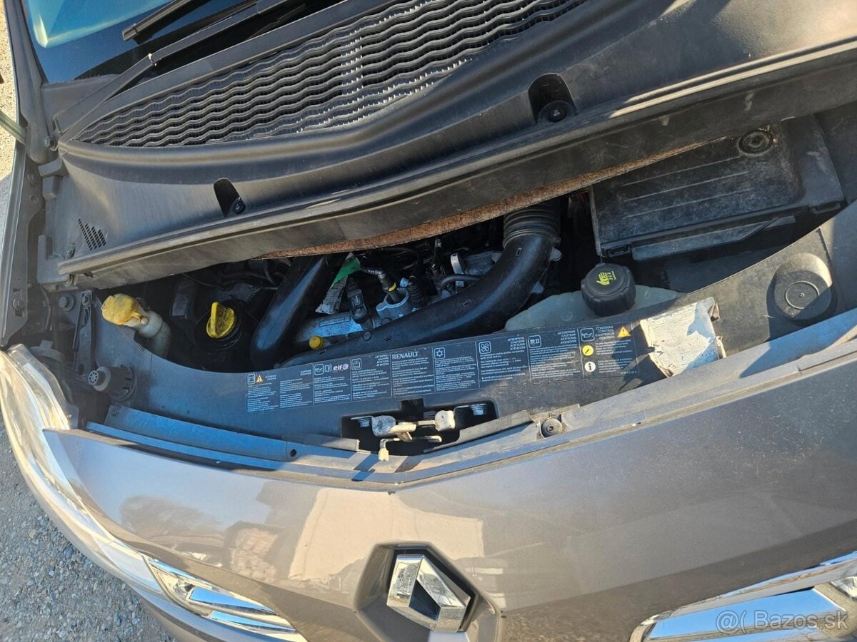 Renault Modus 1.2i 74kw model 2010 - 14
