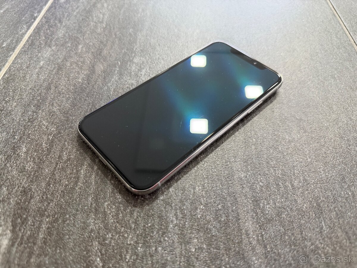 Apple iPhone X 64 GB Silver - 14