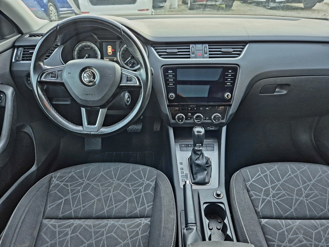 Škoda Octavia Combi III FL 2,0 TDi 110 kW DSG DRIVE - 14