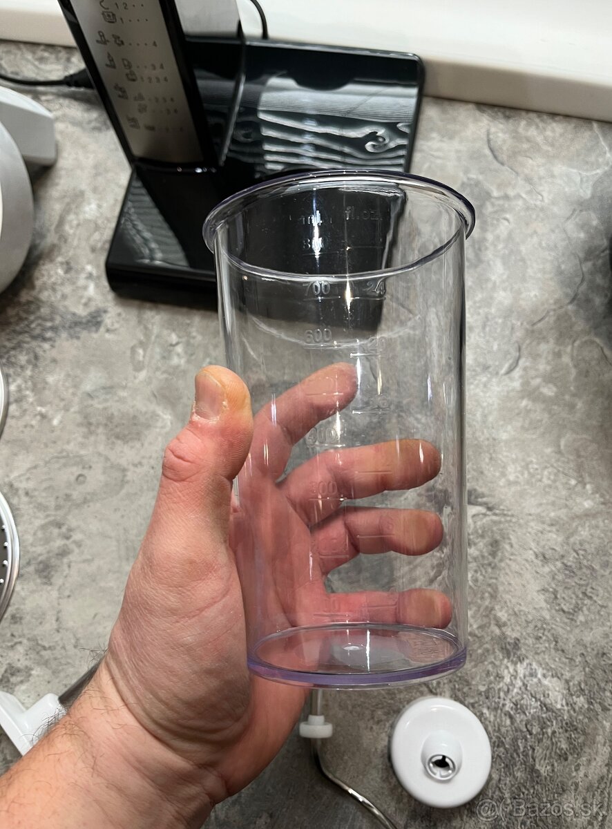 Bosch MUM 48A1/08 kuchynský robot - 14