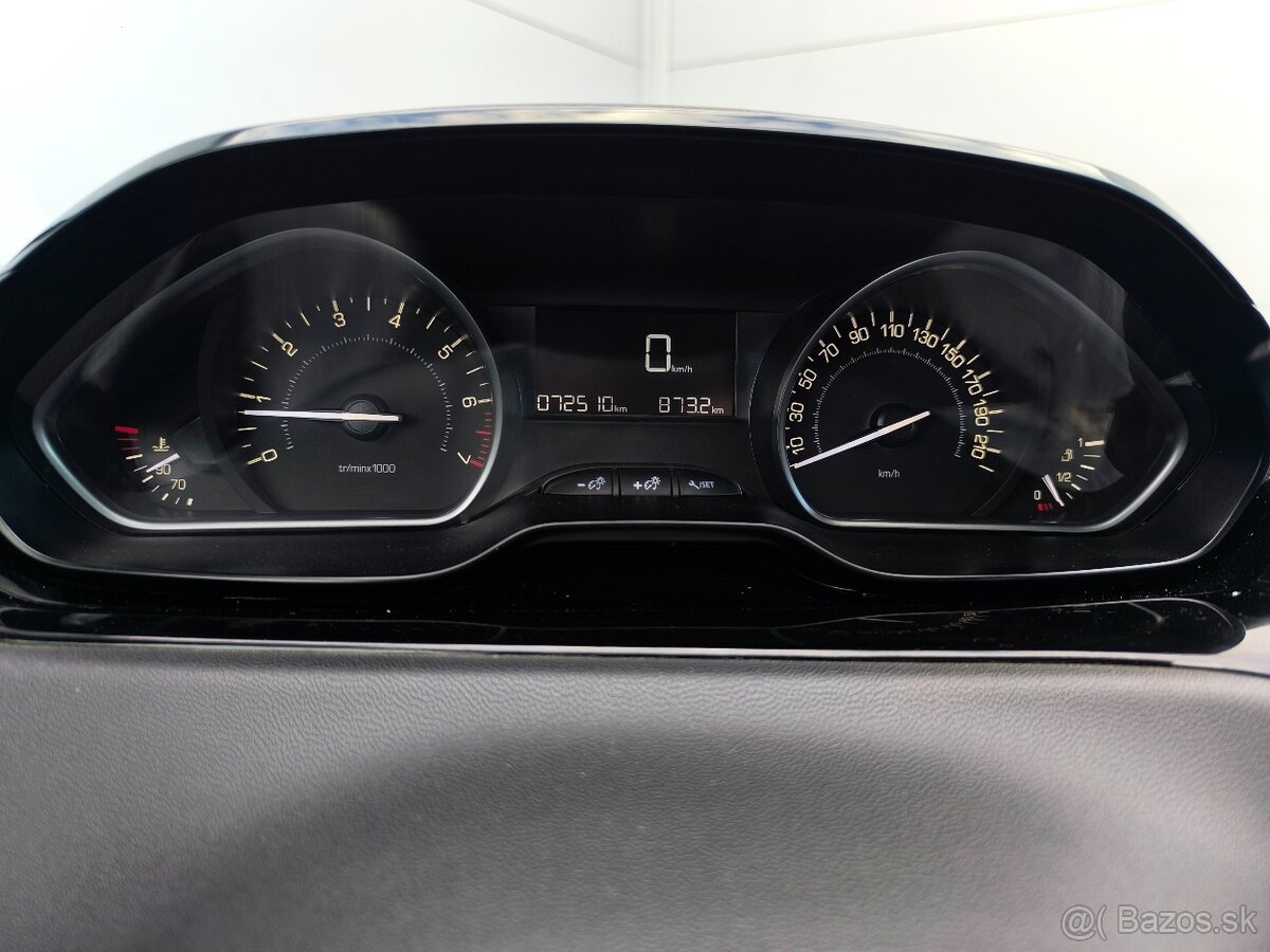 Peugeot 208 1,2 Puretech 61kw, 2018 odpočet DPH - 14