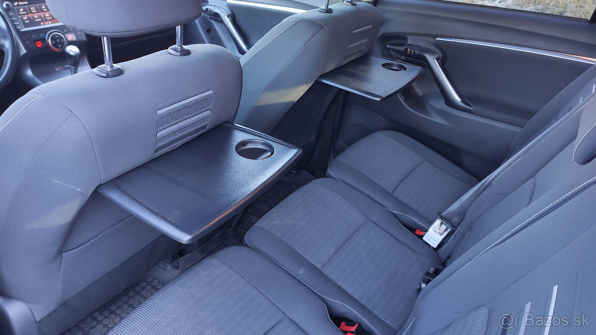 Toyota Verso 1.8 Active benzín CVT automat - 14