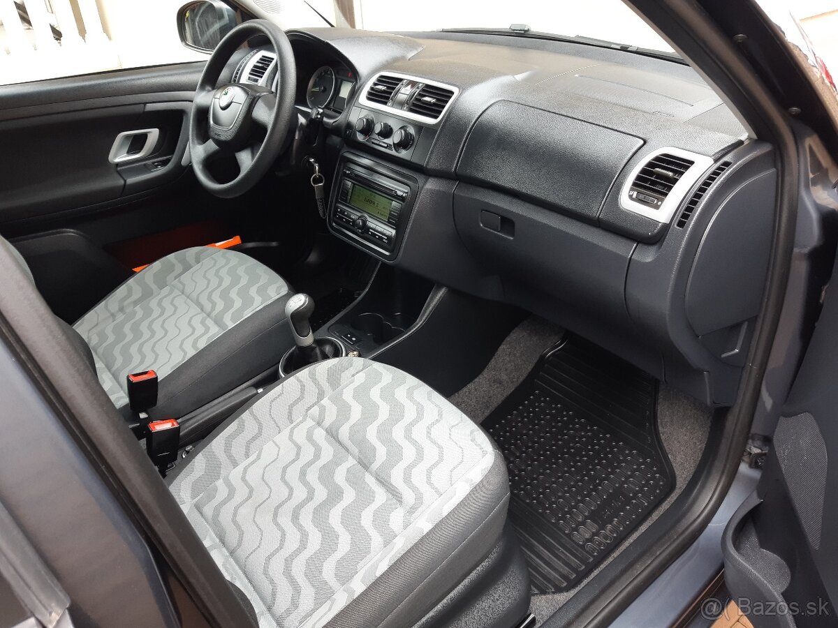 Škoda Fabia - 14