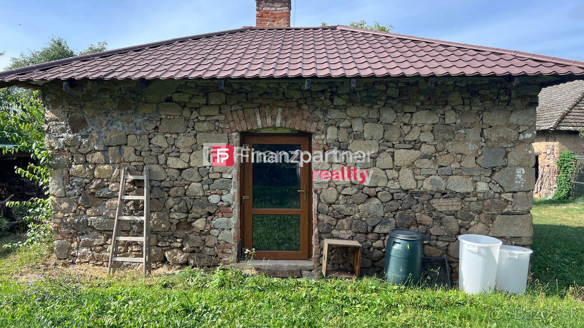 Usadlosť na samote, pozemok 15000 m², Žemberovce, Levice - 14