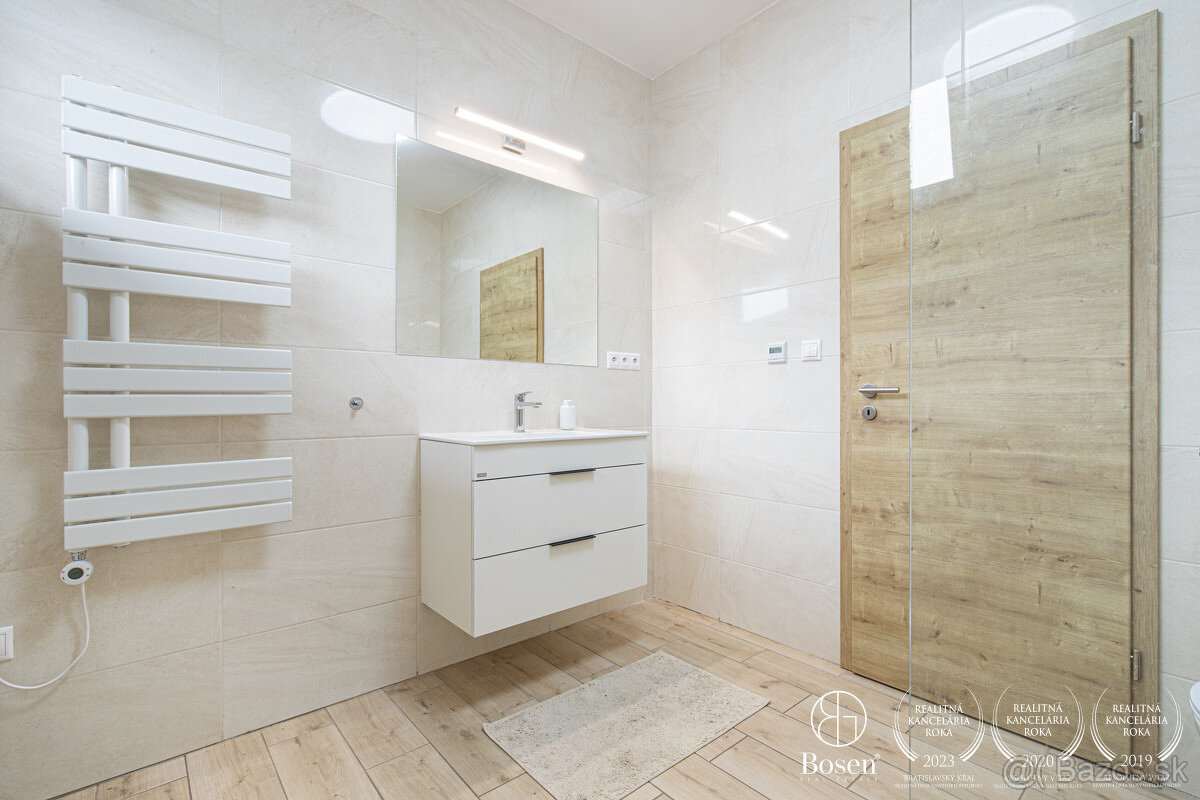 BOSEN | Posledný rodinný dvojdom vo Veľkom Mederi v našej po - 14