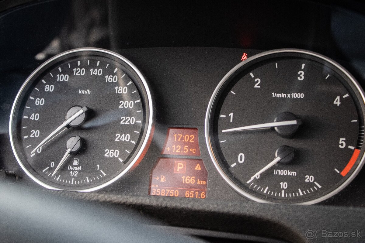 BMW X5 xDrive30d, 173kW, A6 - 14