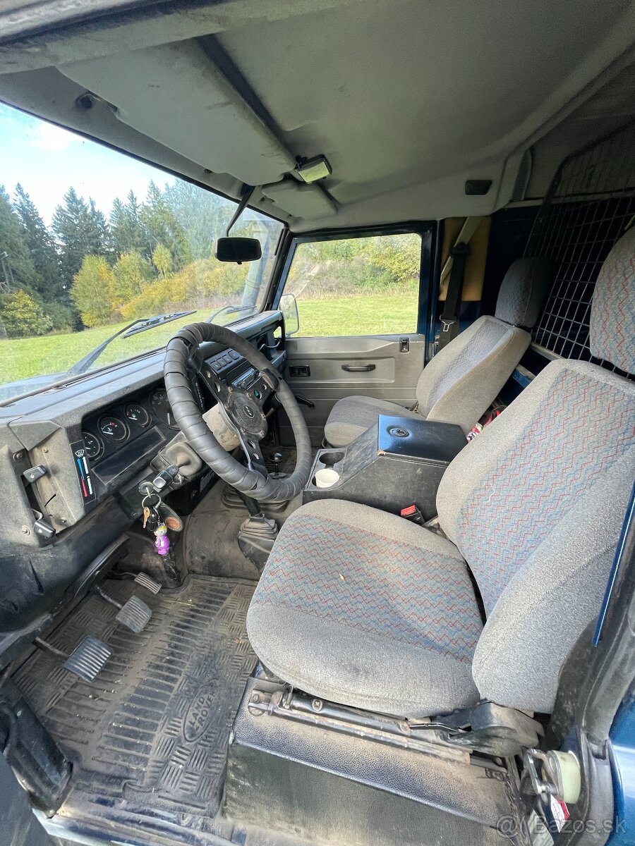 Land Rover Defender 110 TD5 - 14