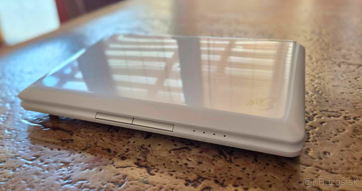 ASUS Eee PC 1000H + taška - 14