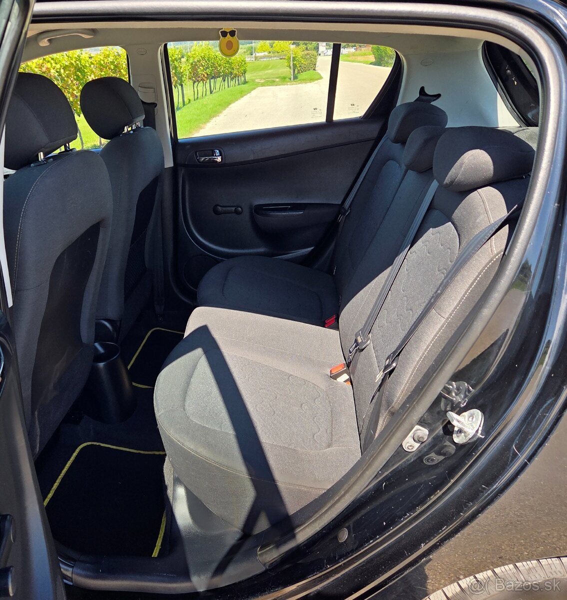 Hyundai i20 1.25 16V 57KW/77koní R.V.03/2012 - 14