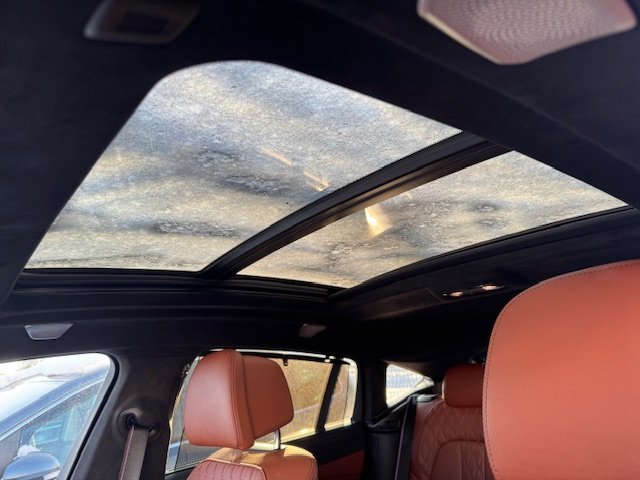 BMW X6 xDrive M60i mHEV A/T - 14