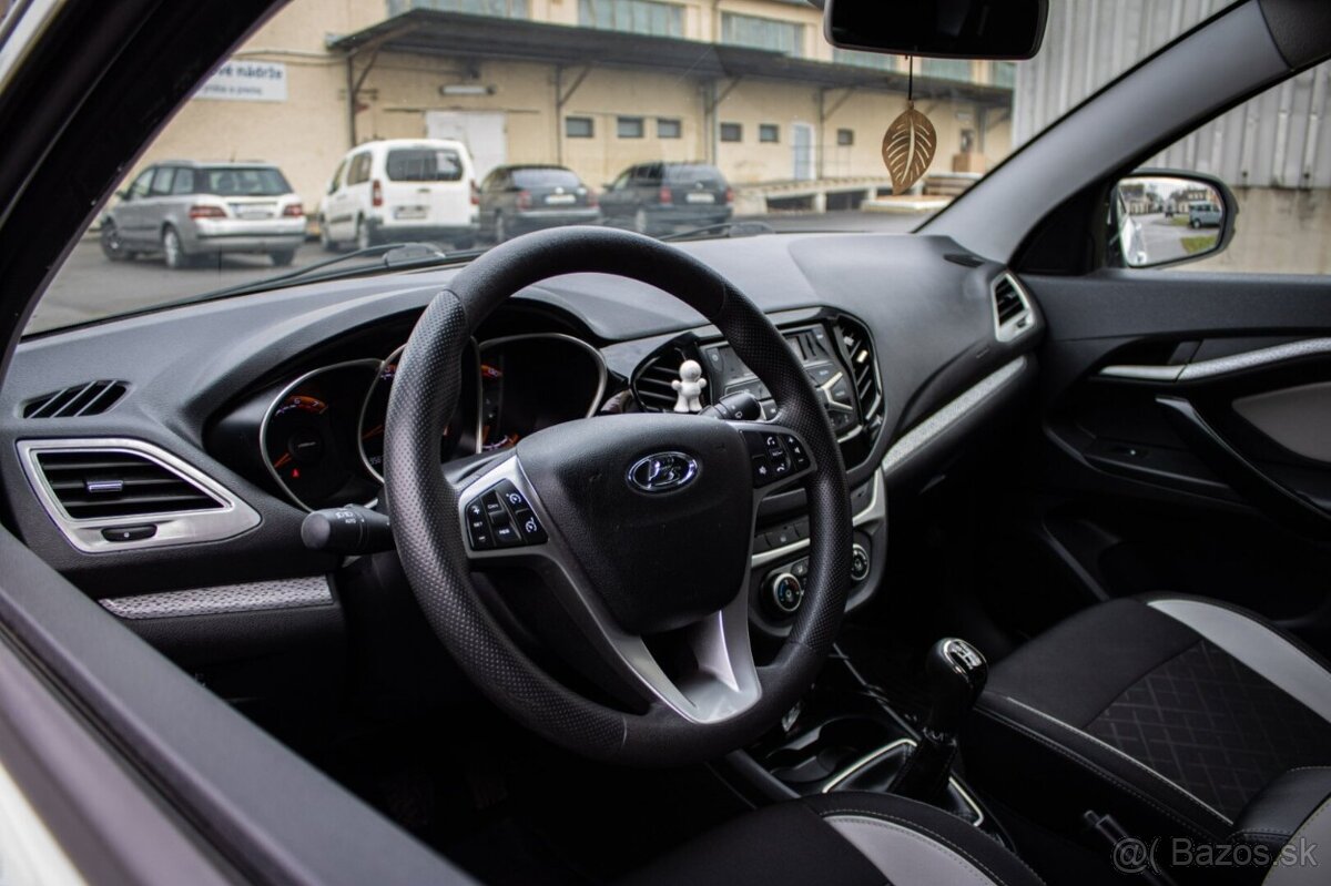 Lada Vesta SW Cross 1.6 MPI, 75kW, M5 - 14