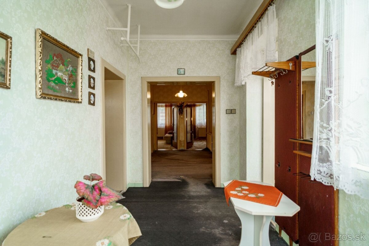 EXKLUZÍVNE na predaj rodinný dom v obci Kovarce, okres TO - 14