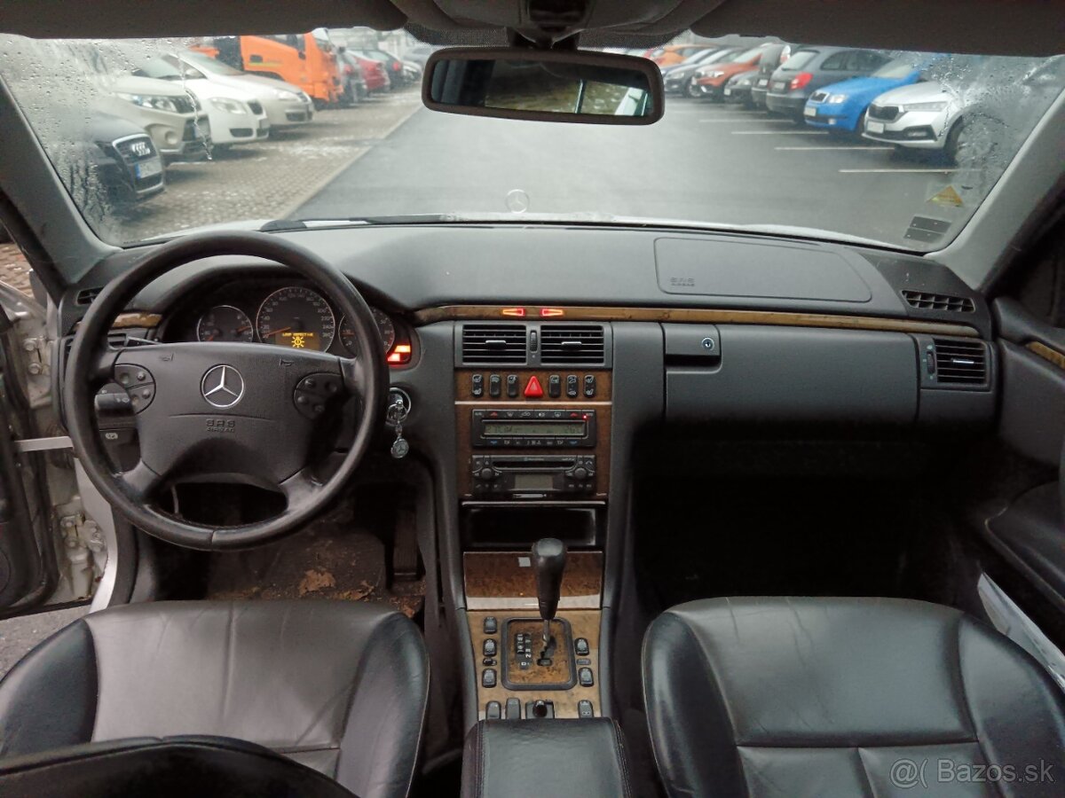 Mercedes W210 E430 4 matic - 14