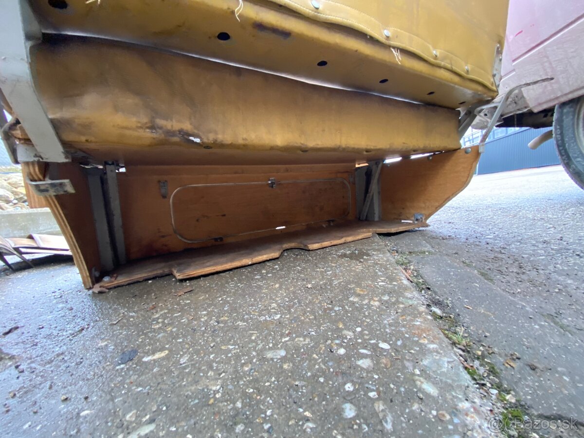 Volkswagen t2a originál westfalia interiér - 14