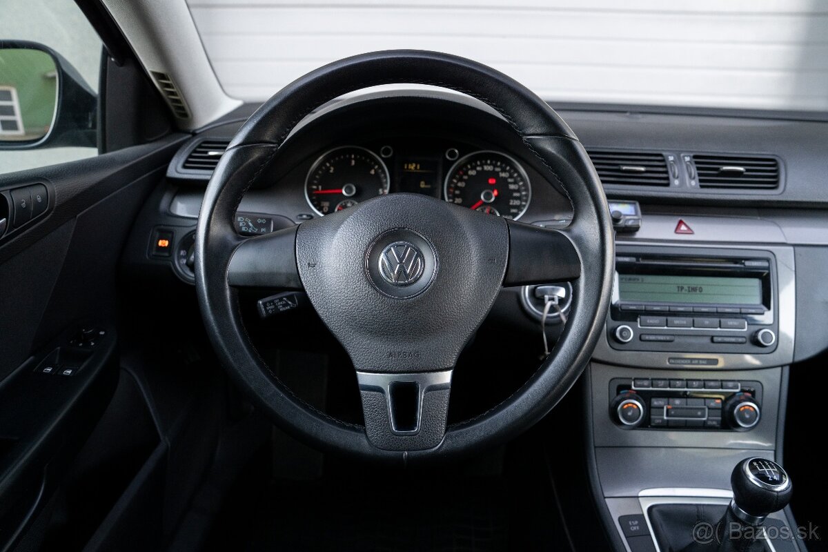 Volkswagen Passat Variant 2010, 2.0 TDi SR vozidlo - 14