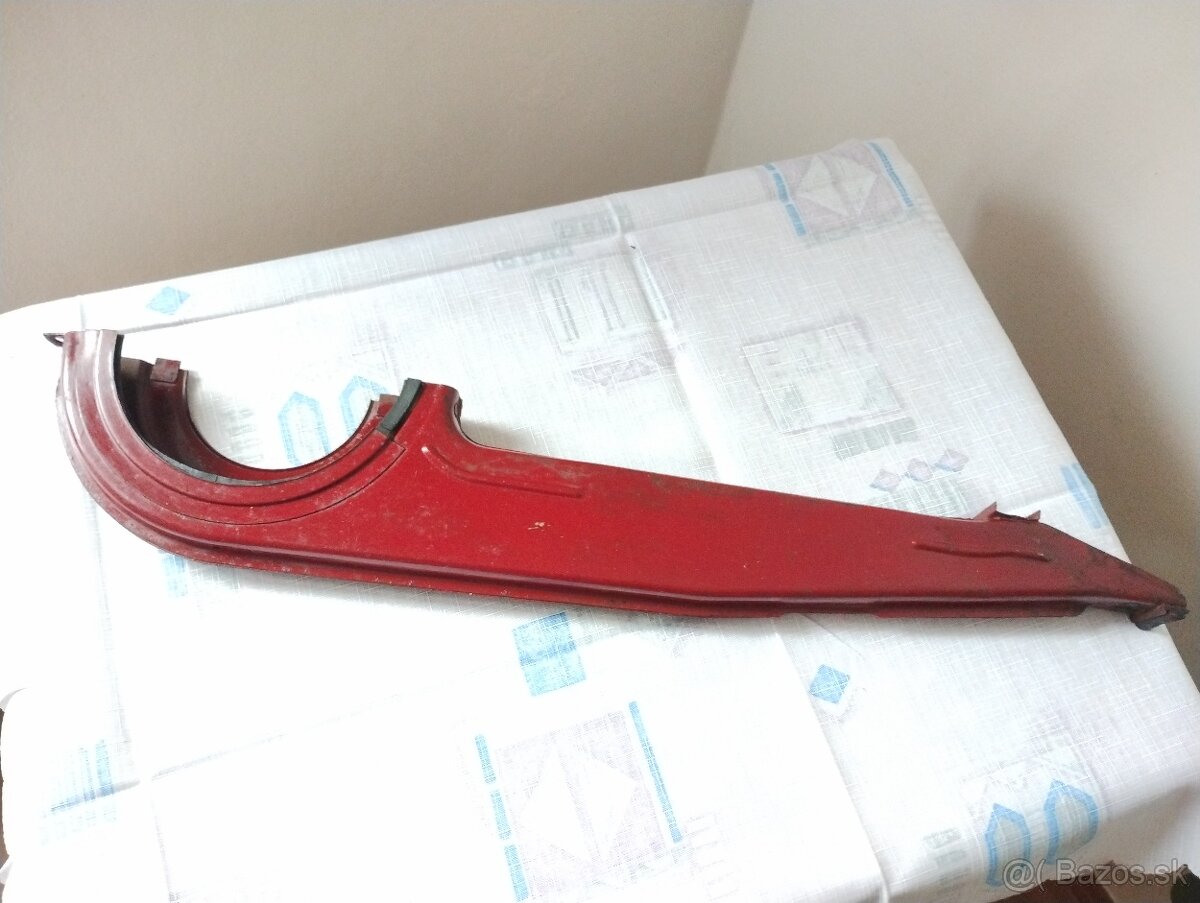 Prodám originální kryt řetězu jawa čz 125 175 původní barva - 14