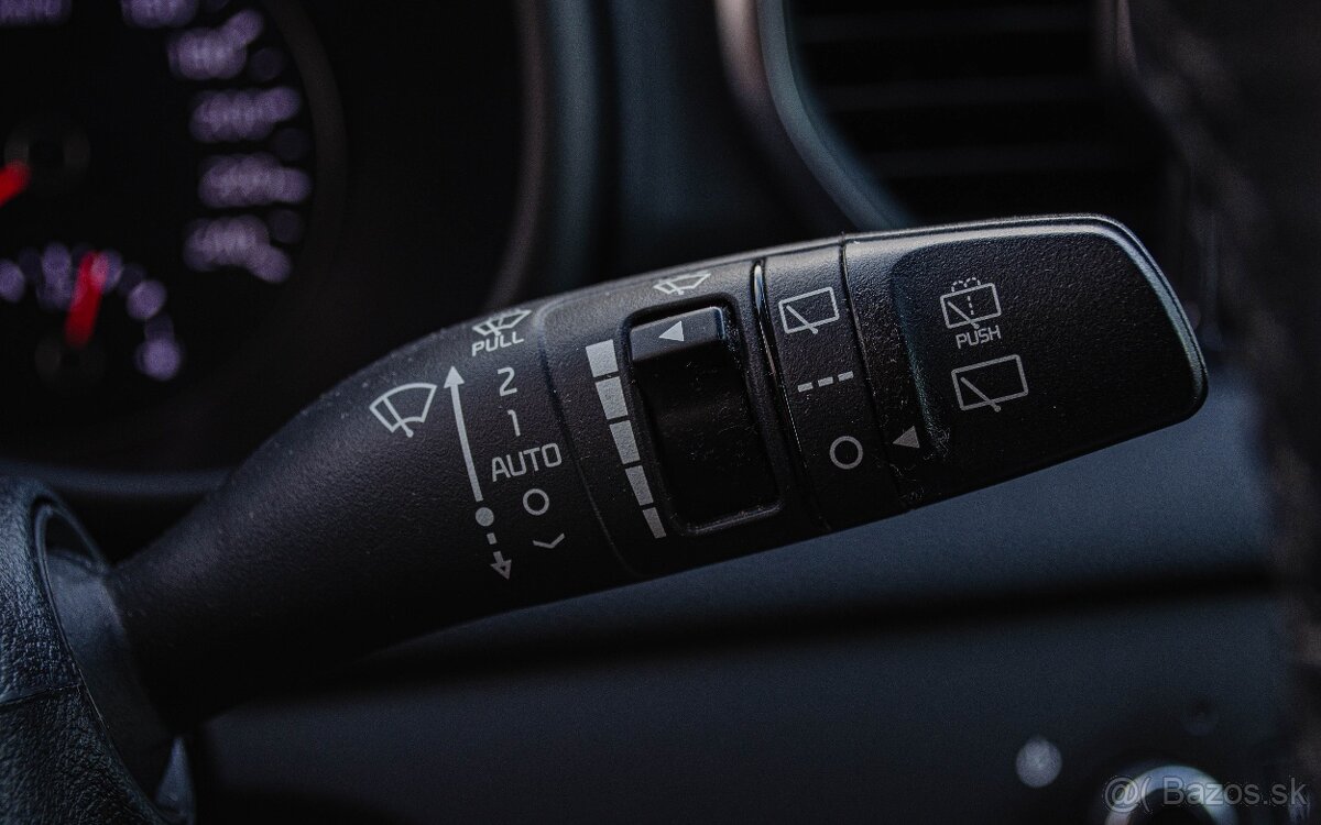 Kia Sportage 2.0 CRDi 4WD AT - 14