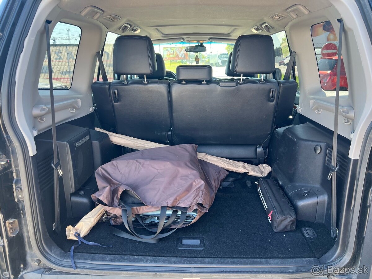 Mitsubishi Pajero 3.2D diesel, 125kW, AT/5, 4x4, rok:01.2009 - 14