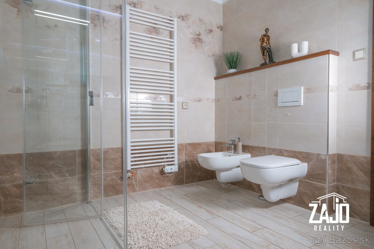 RD s pozemkom 2 533 m² a výhľadom na Vršatec – Ilava, Klobuš - 14