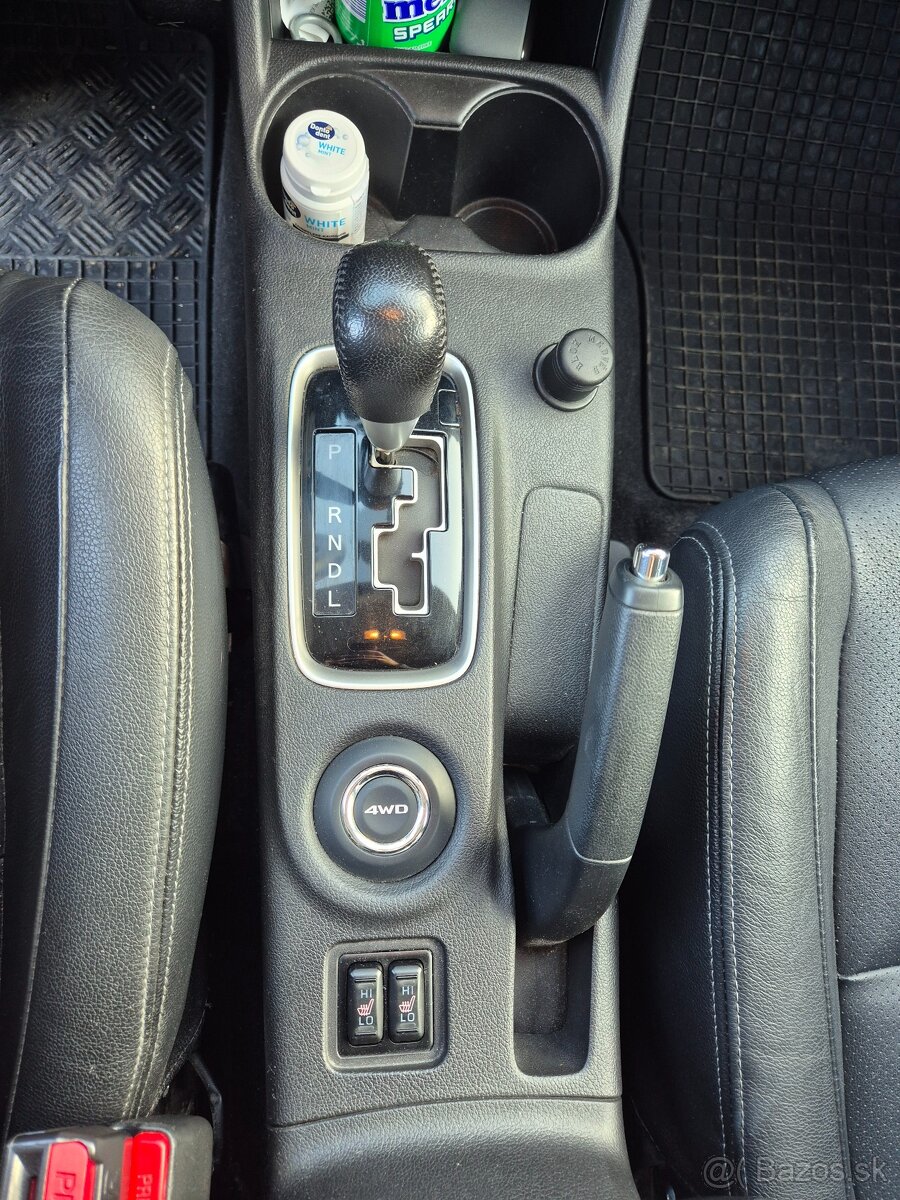 Mitsubishi Outlander 2.2 DI-D Intense+ - 14