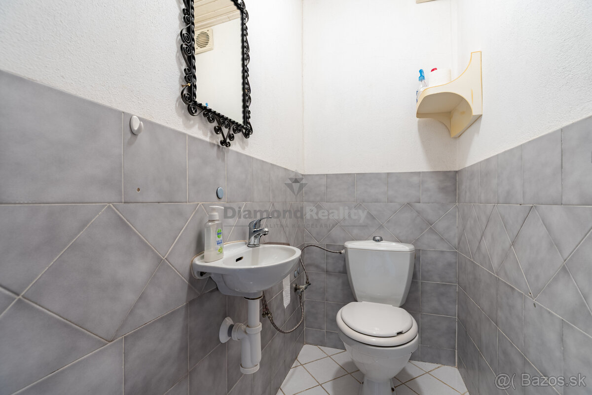 NA PRENÁJOM 3 IZBOVÝ SO SAMOSTATNÝM VSTUPOM V RODINNOM DOME - 14
