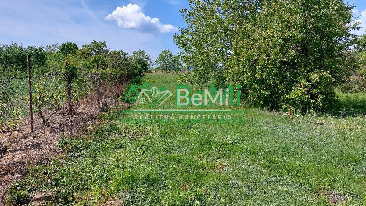 ZNÍŽENÁ CENA na predaj stavebný pozemok v obci Horné Štitáre - 14