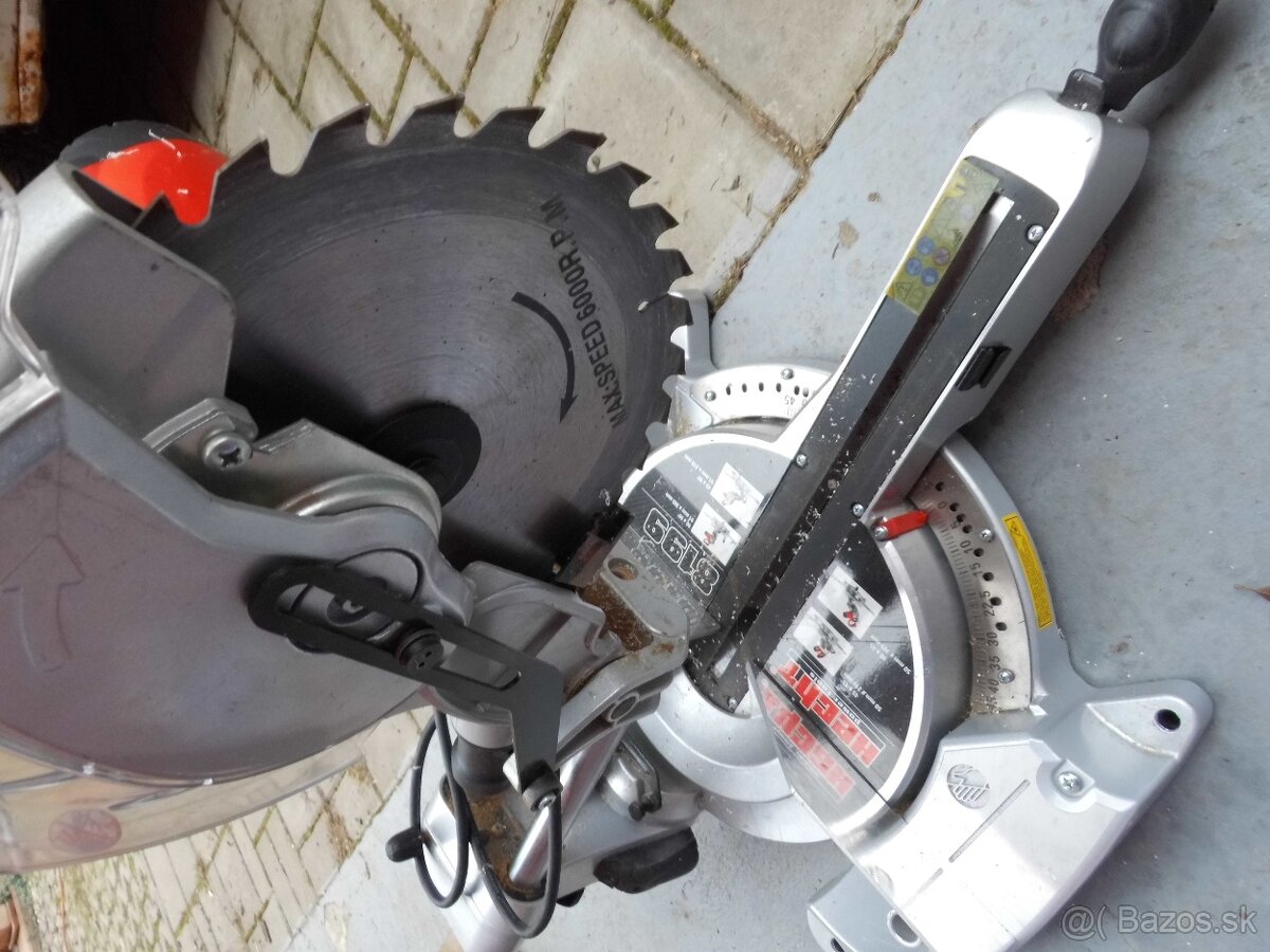 Predám pokosovú pílu Hecht 8199 - 14