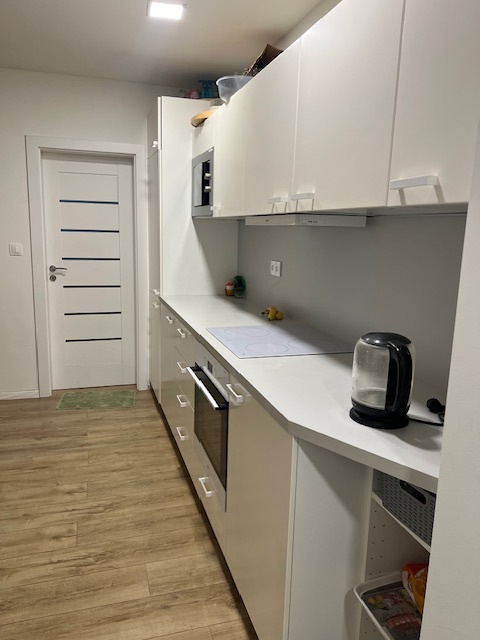 4 izb. byt po komplet. rekonštrukcii, ul. Ľ. ZÚBKA - 14