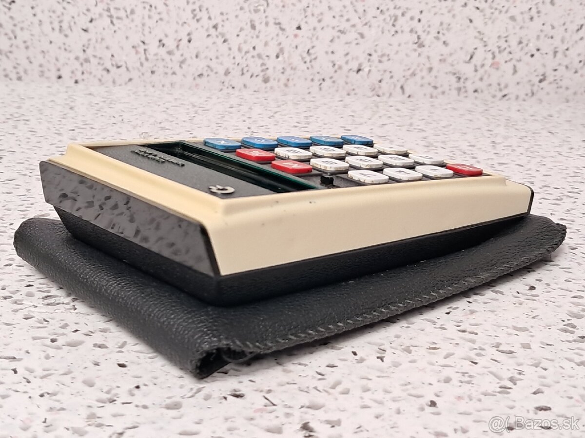 Kalkulator - Kalkulačky Texas Instrument / Commodore - 14