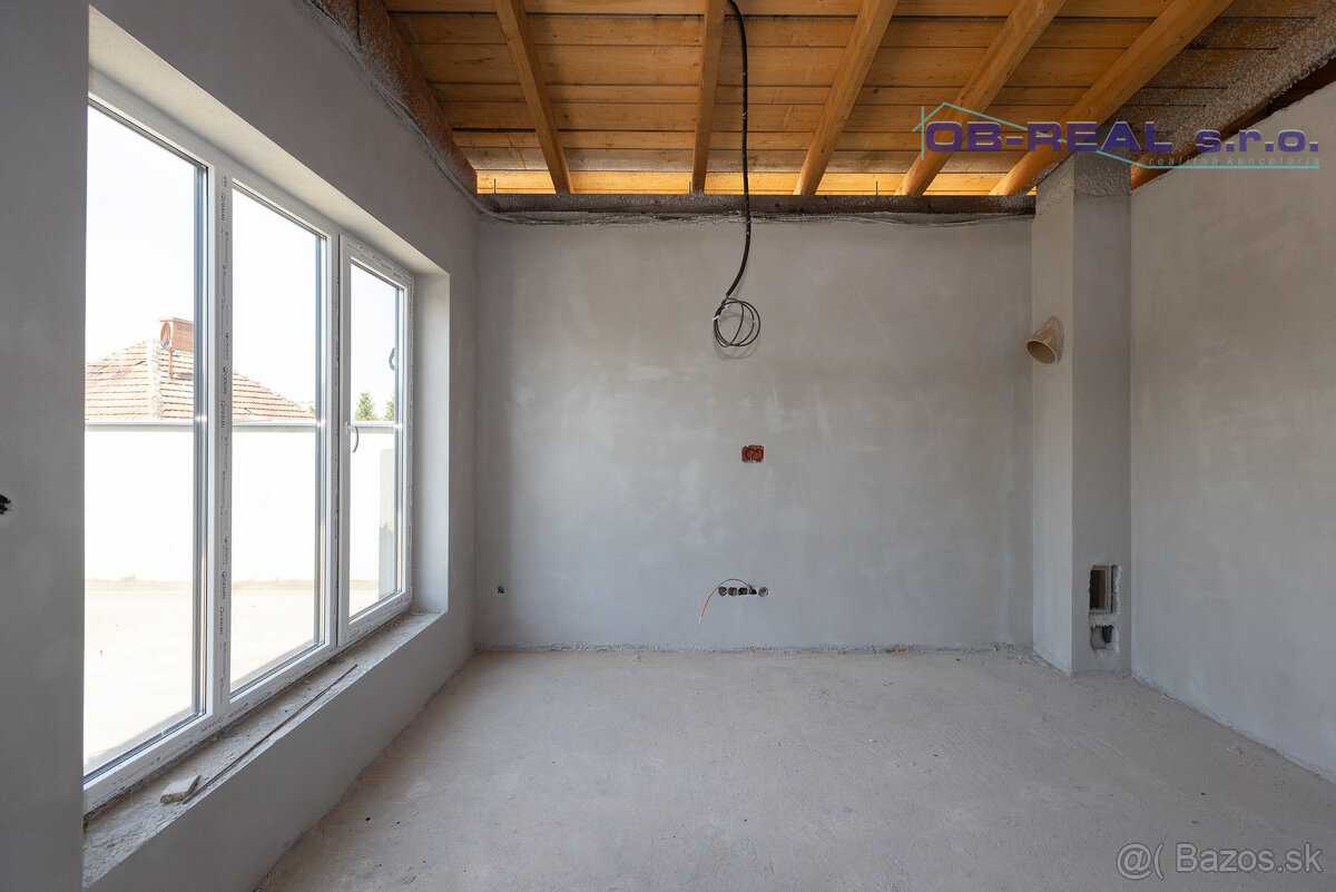 C_Predaj 3izb bytu 103m2 na 1.poschodí tehl. bytovky GA-HODY - 14