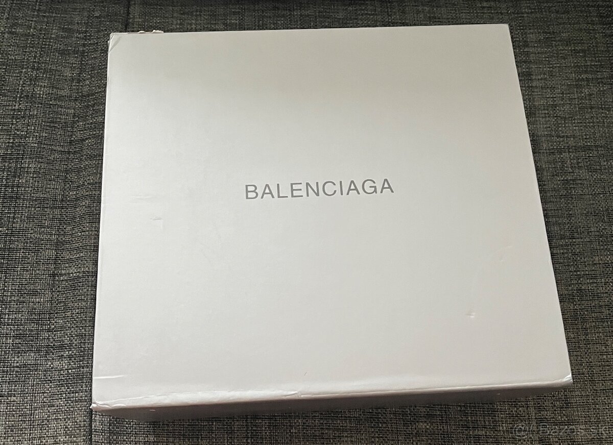 Balenciaga kabelka - 14