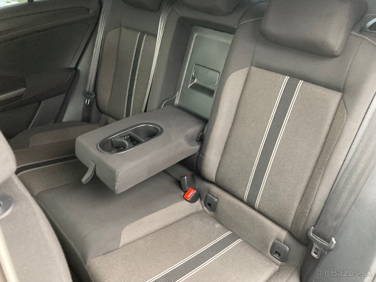 VW T-Roc 1.5 TSI BMT Benzín - 14