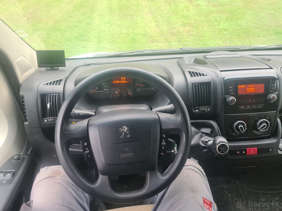 Dodávka auto karavan Peugeot Boxer 2.2 HDi 2015 - 14