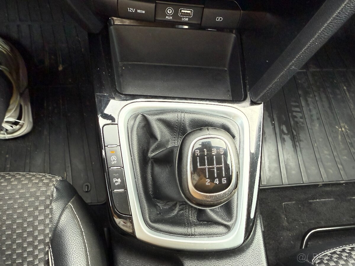 Kia Ceed SW 1.6 CRDi Silver M6.85KW - 14