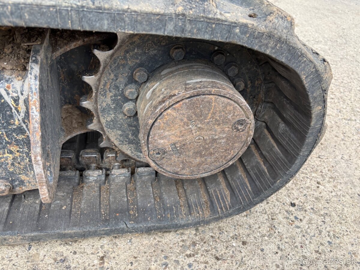 KOMATSU PC 26 MR - 3 - 14
