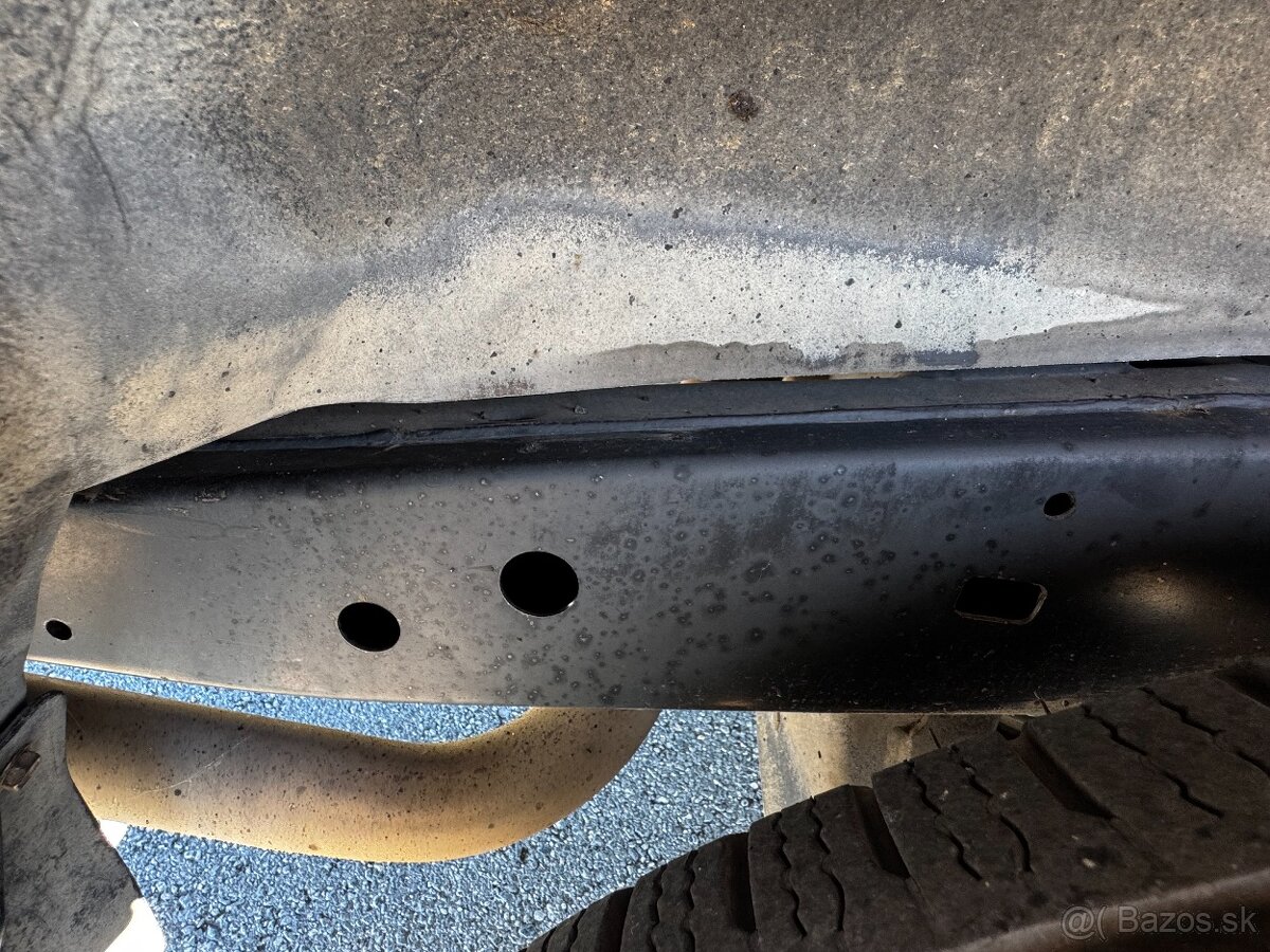 Toyota Land cruiser 120 3,0 D-4D 122KW pôvodný lak,dovoz IT - 14